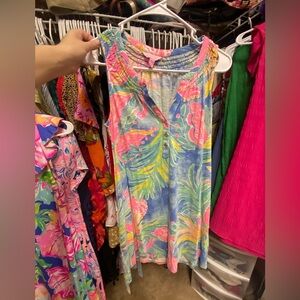Lilly Pulitzer dress size small.